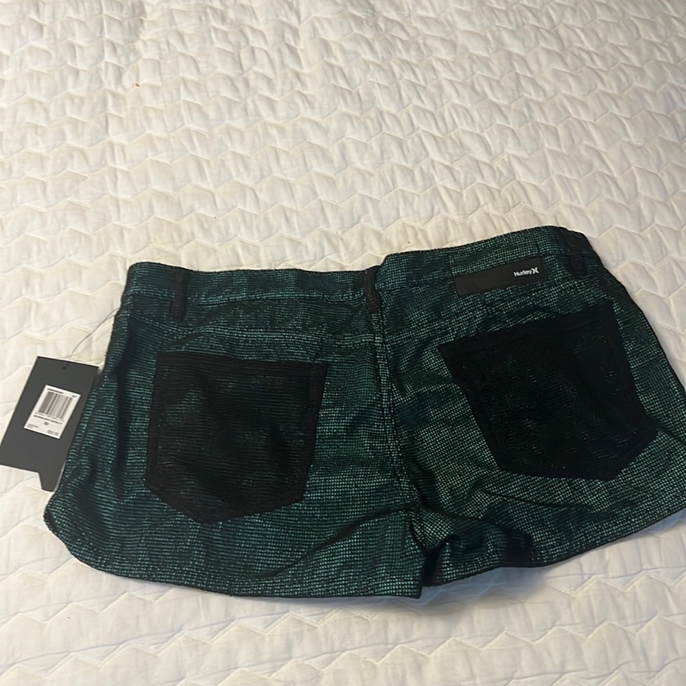 Woman’s Hurley Shorts size 30
